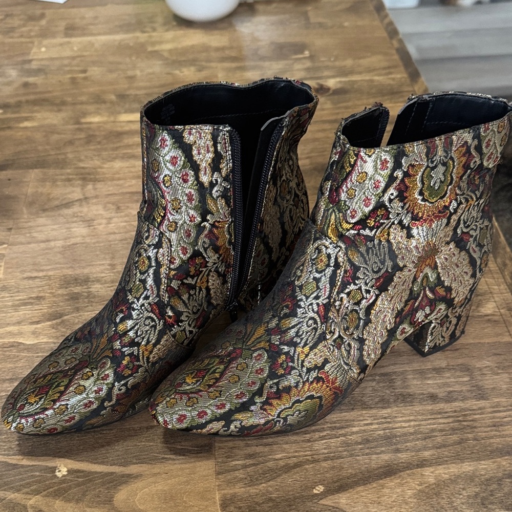 Unisa Multicolor Brocade Ankle Boots